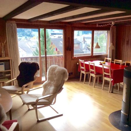 Gemütliche Dachwohnung im Chalet mit Bergblick Engelberg Exterior foto